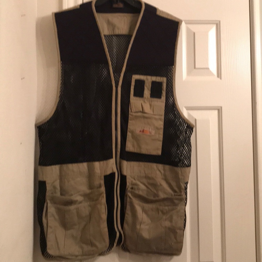 Fieldline Tunic Hunting Vest - Size XL/XXL - $17